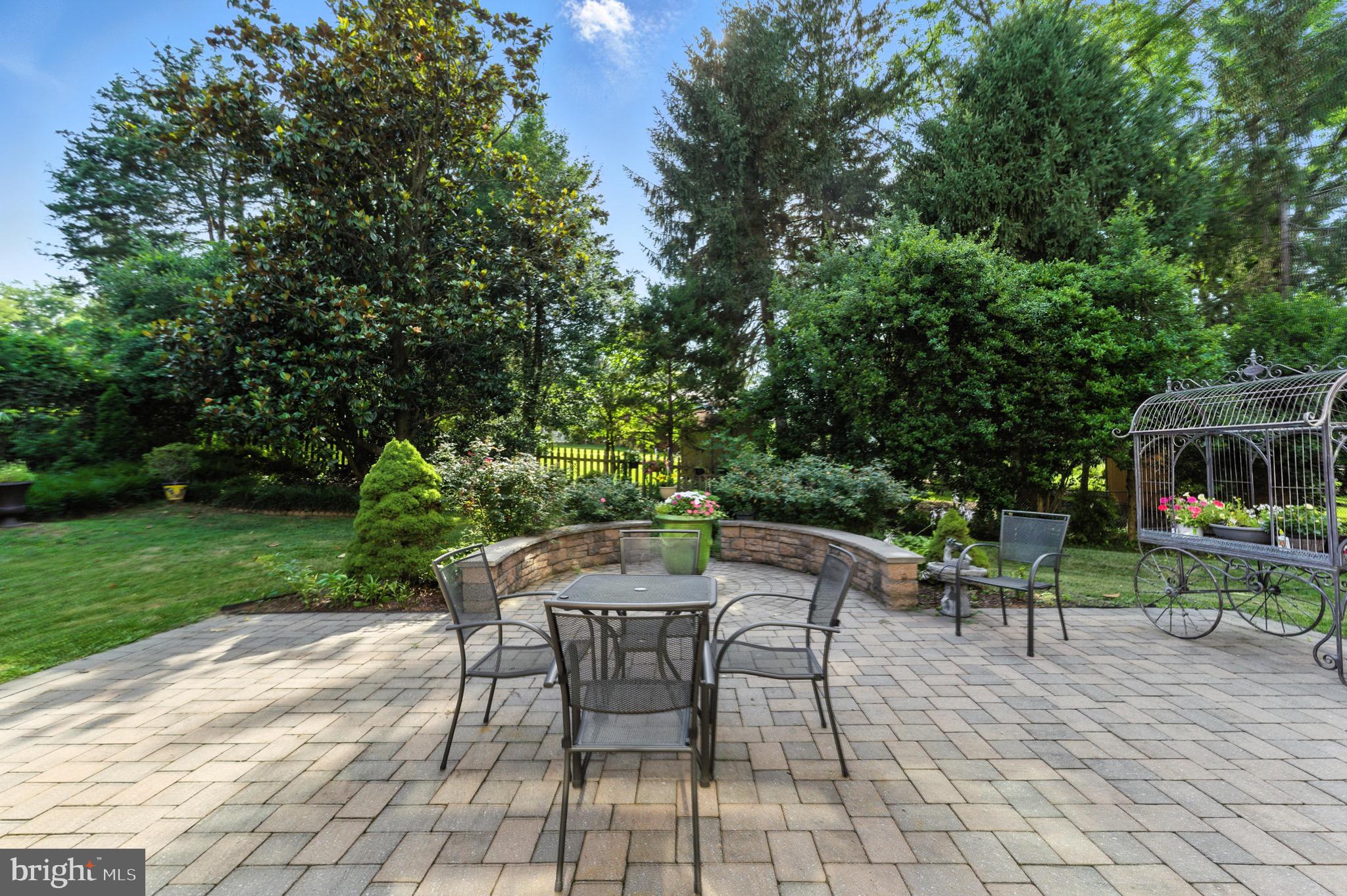 ROSEMONT - Residential