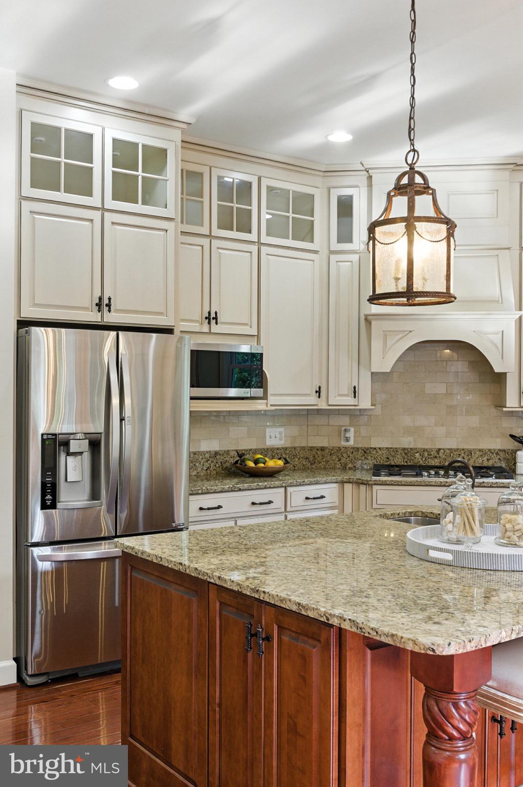 ROSEMONT - Residential