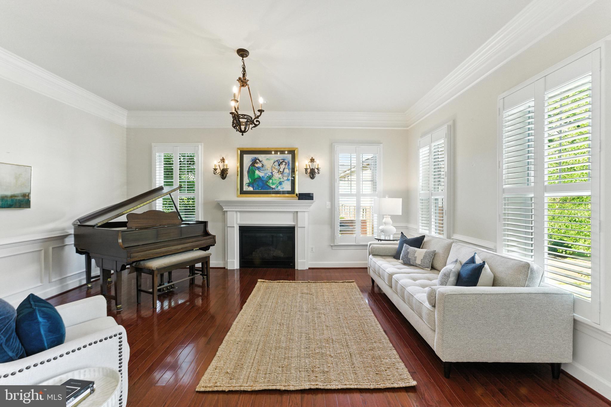 ROSEMONT - Residential