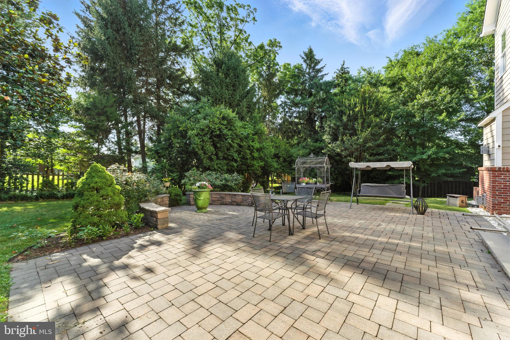 ROSEMONT - Residential