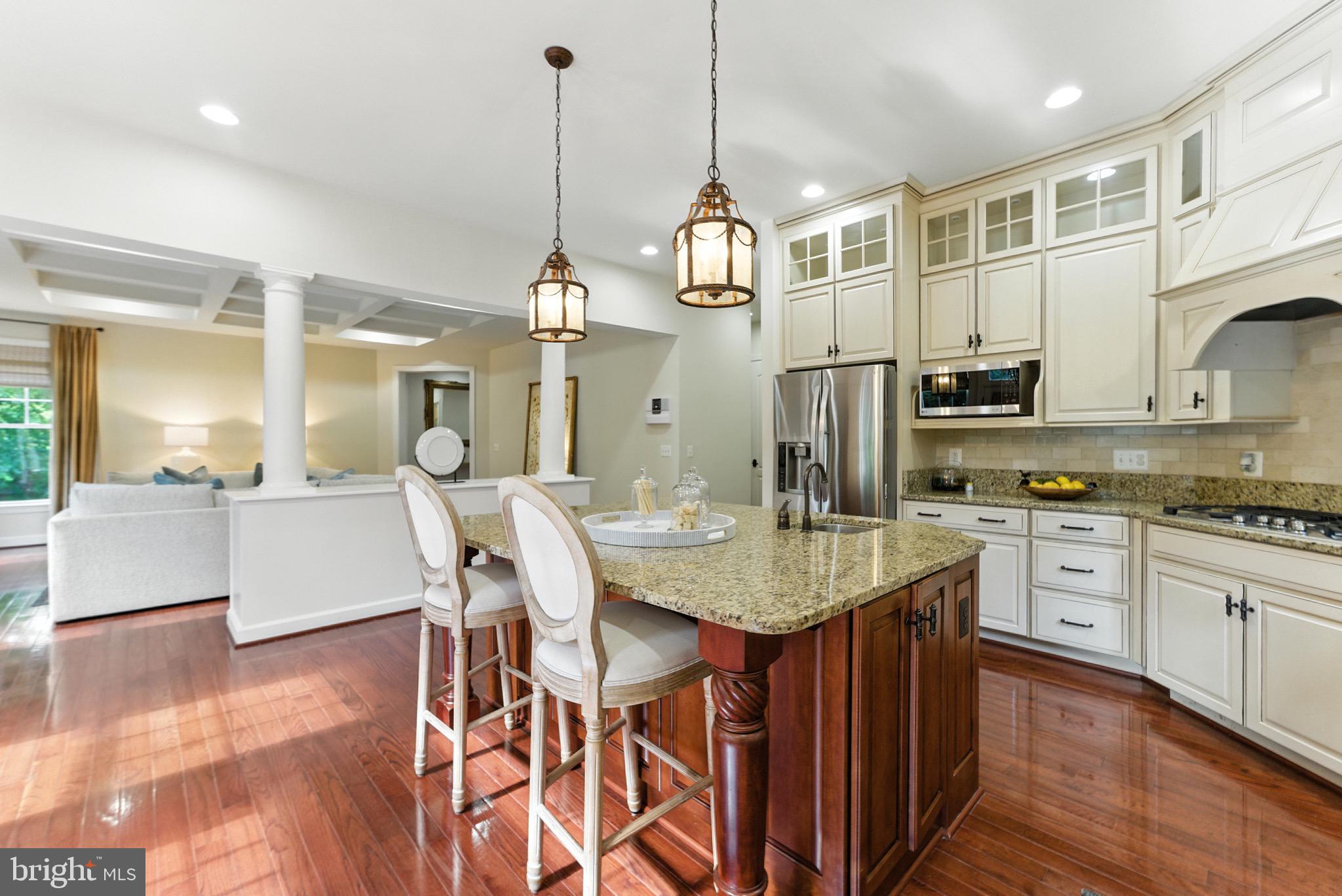 ROSEMONT - Residential