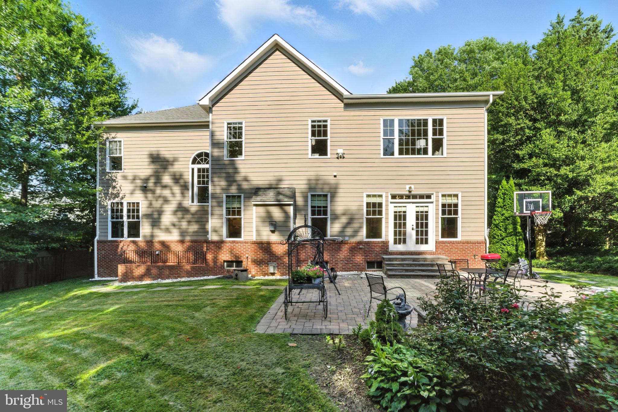 ROSEMONT - Residential