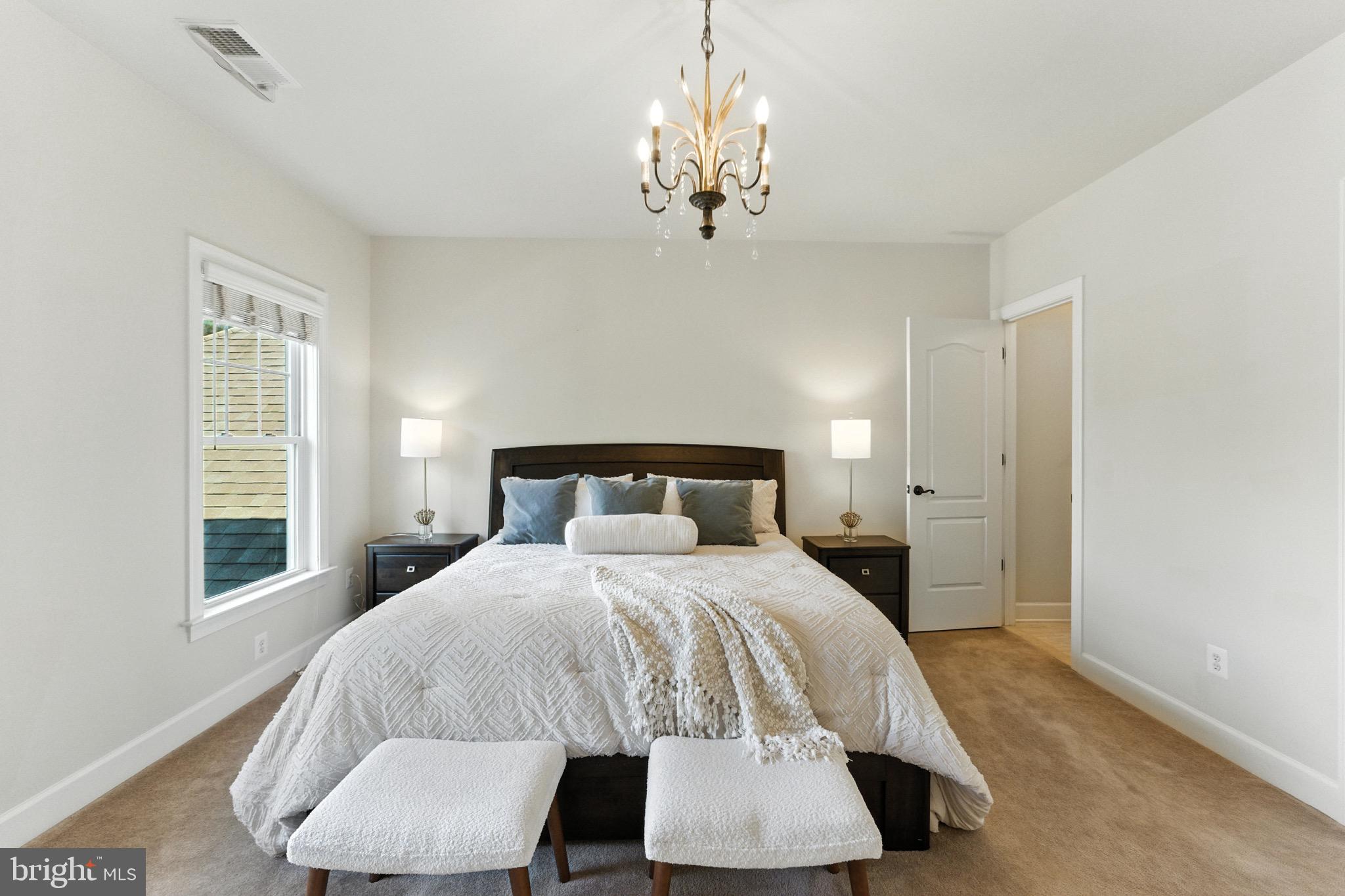 ROSEMONT - Residential