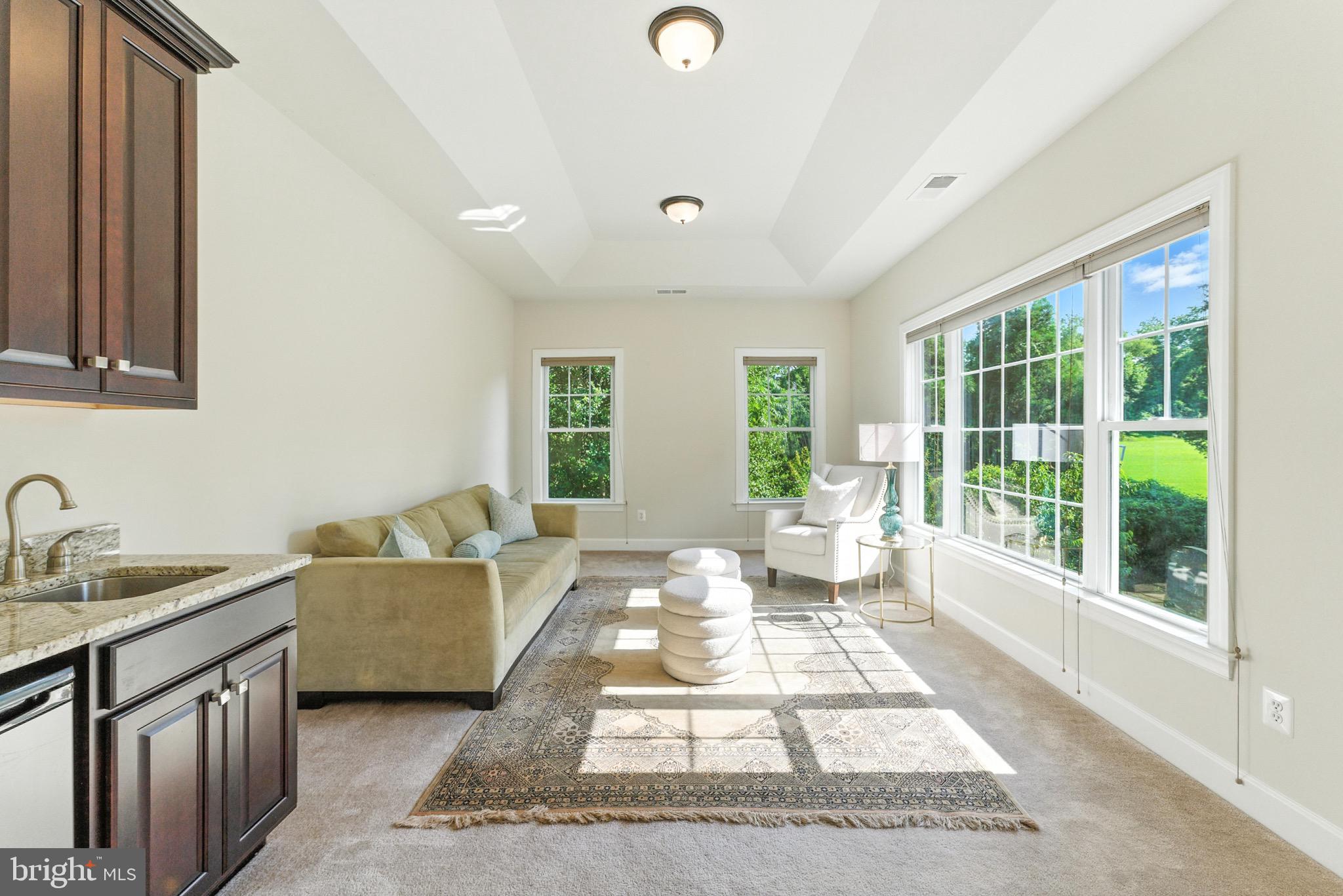 ROSEMONT - Residential