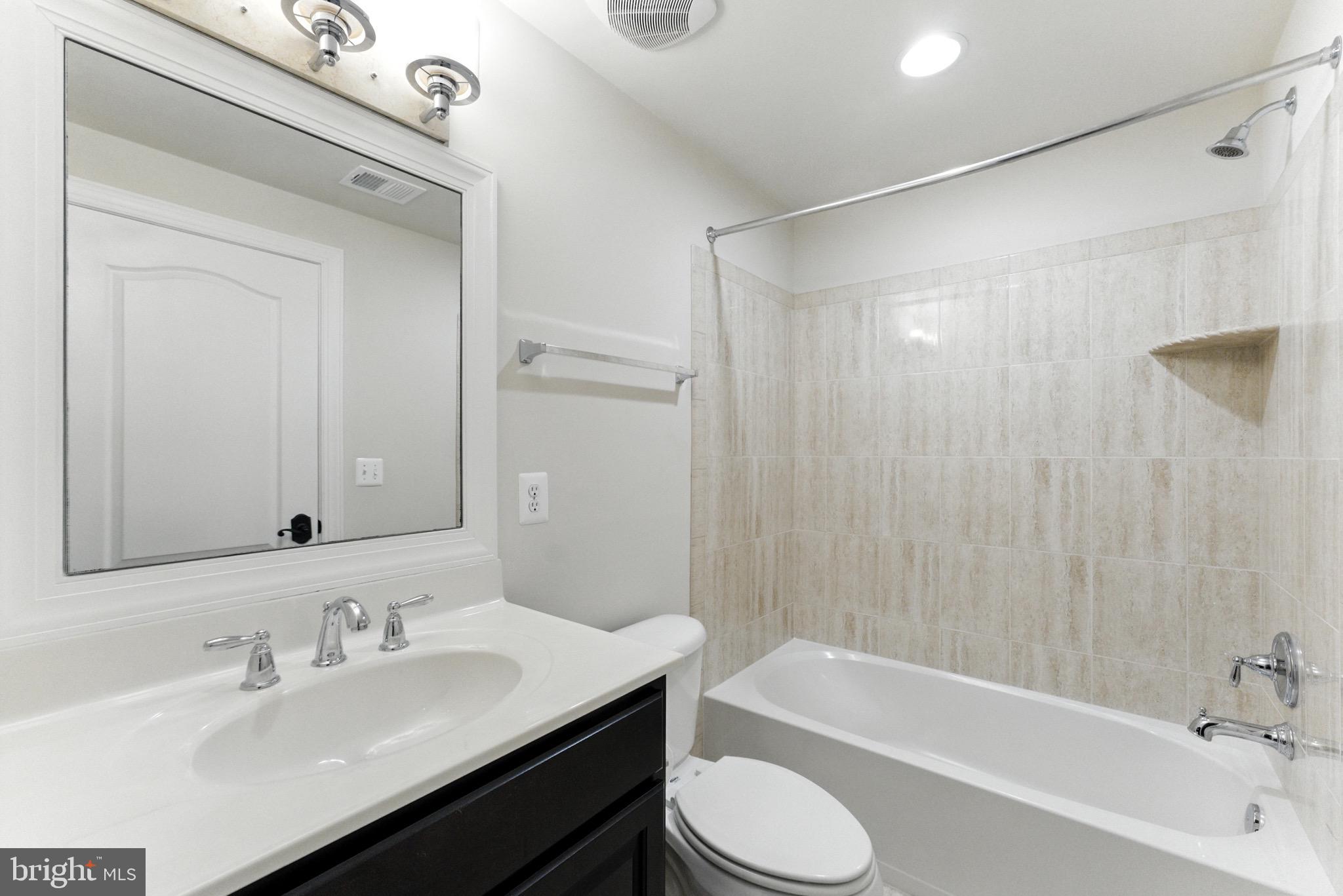 ROSEMONT - Residential