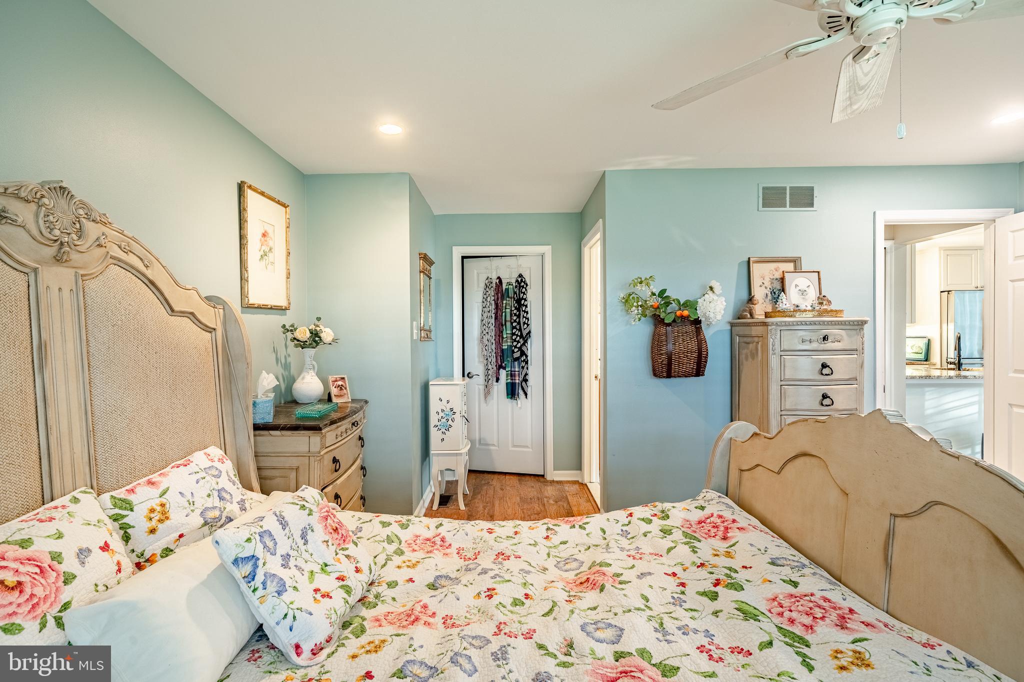 WORINGTON COMMONS - Residential