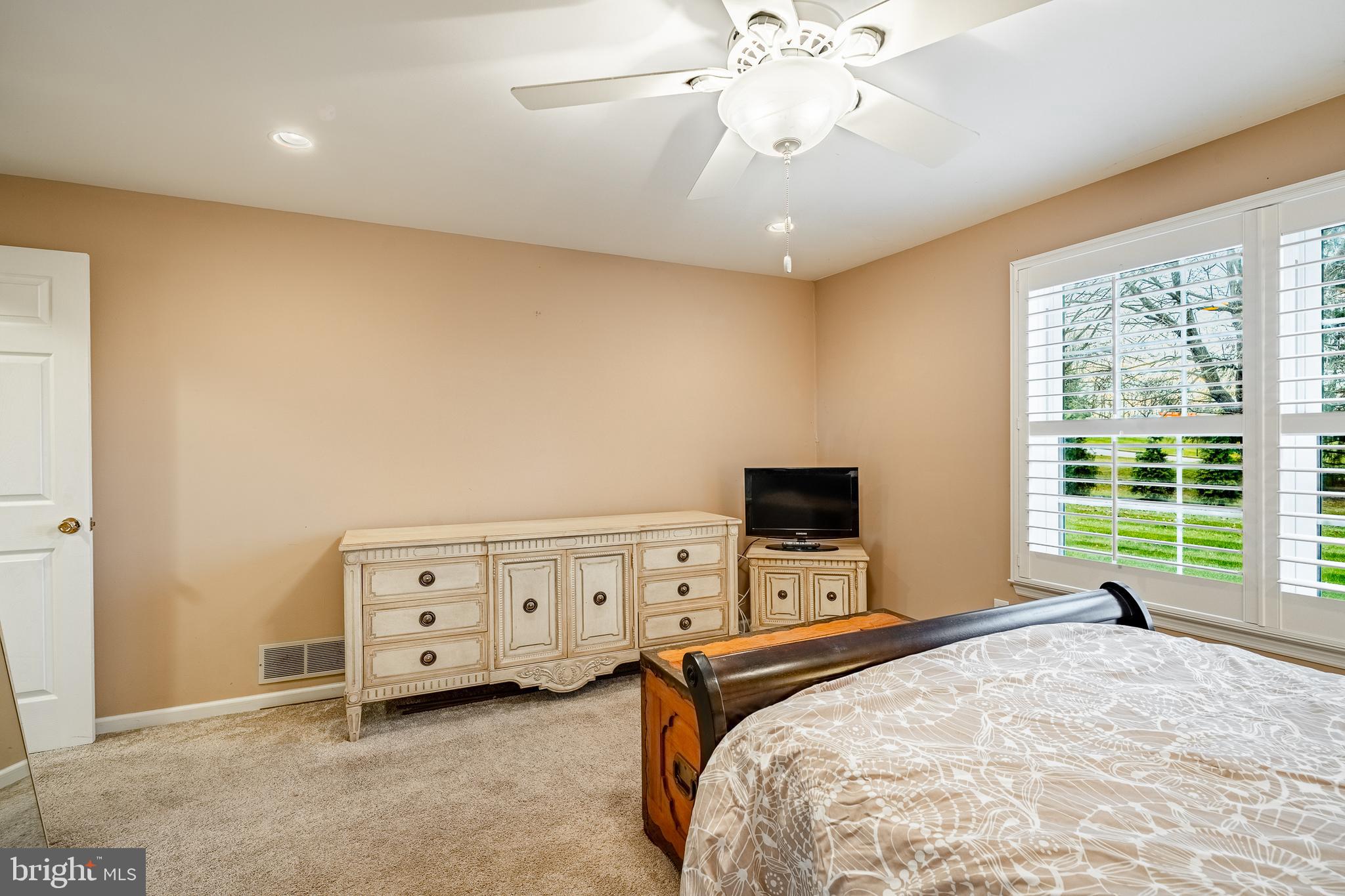 WORINGTON COMMONS - Residential