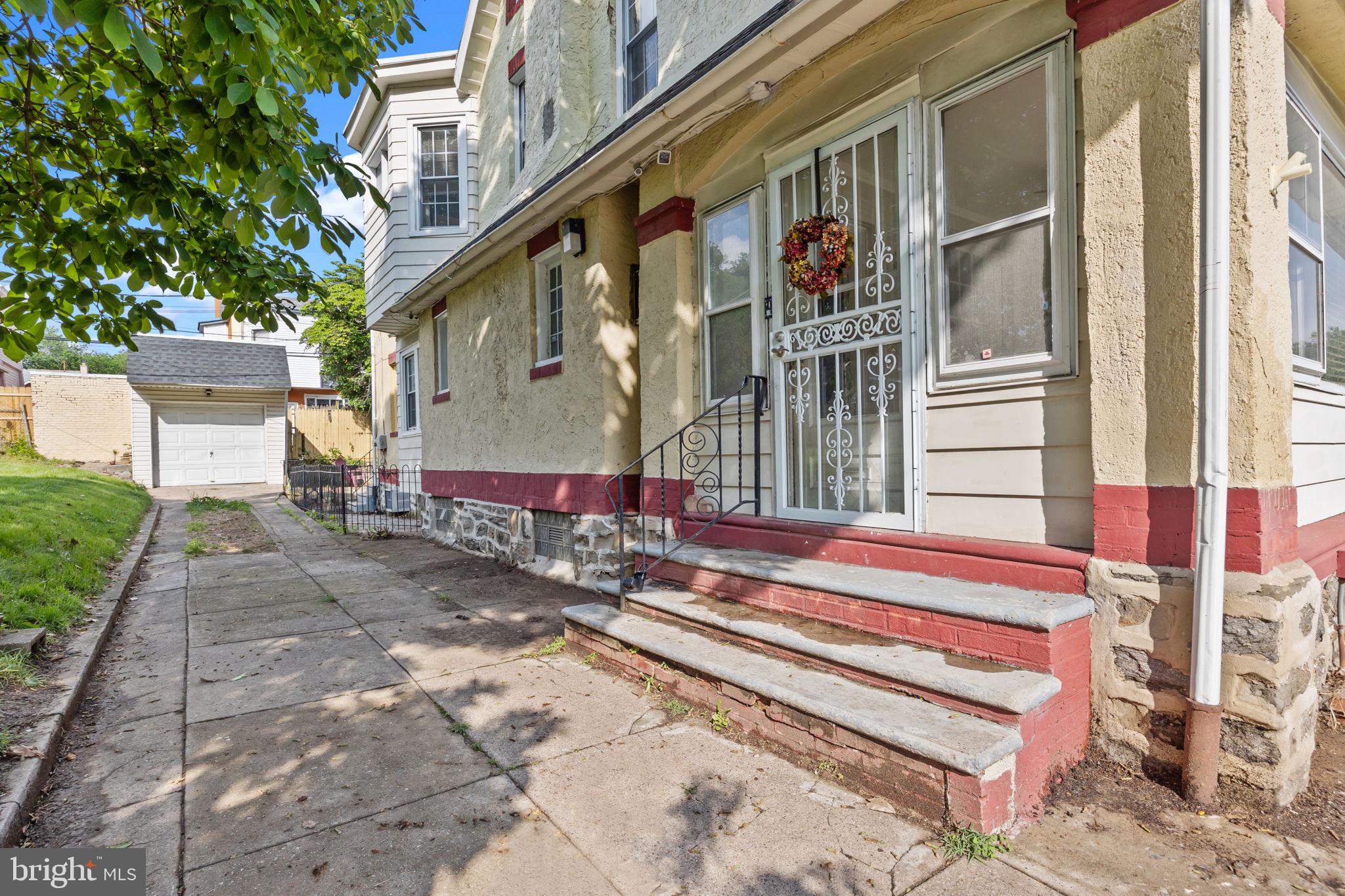 917 FOULKROD STREET