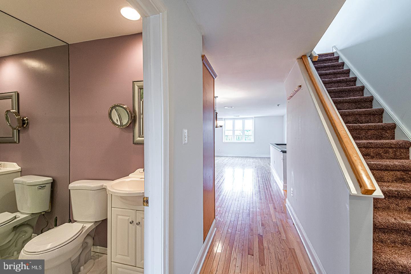 EAST PASSYUNK CROSSING - Residential Lease