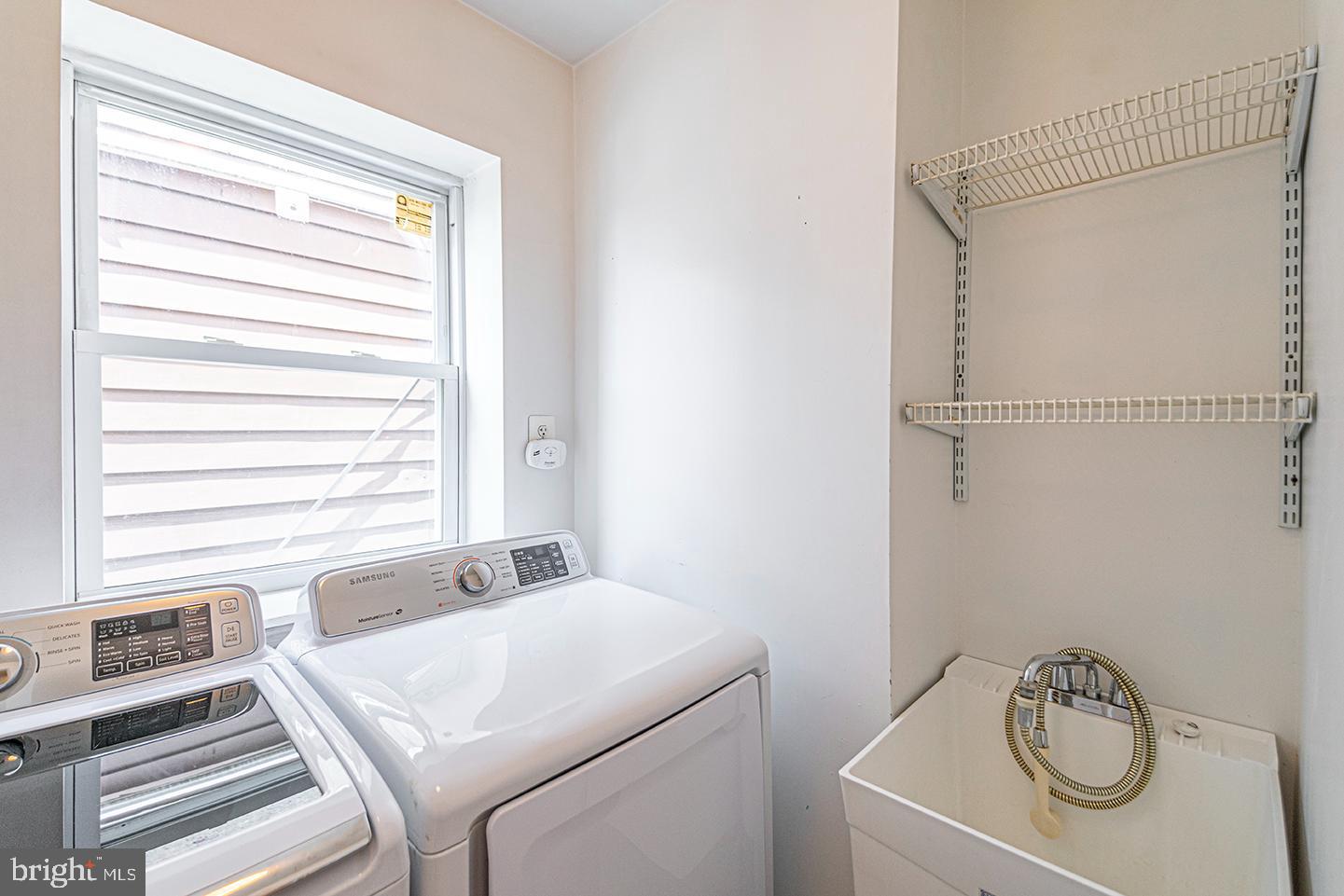 EAST PASSYUNK CROSSING - Residential Lease