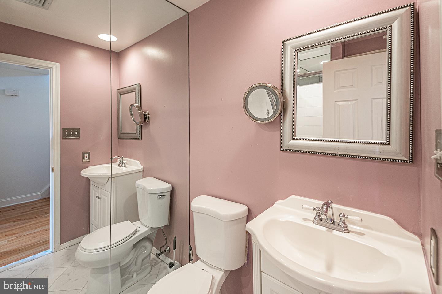 EAST PASSYUNK CROSSING - Residential Lease