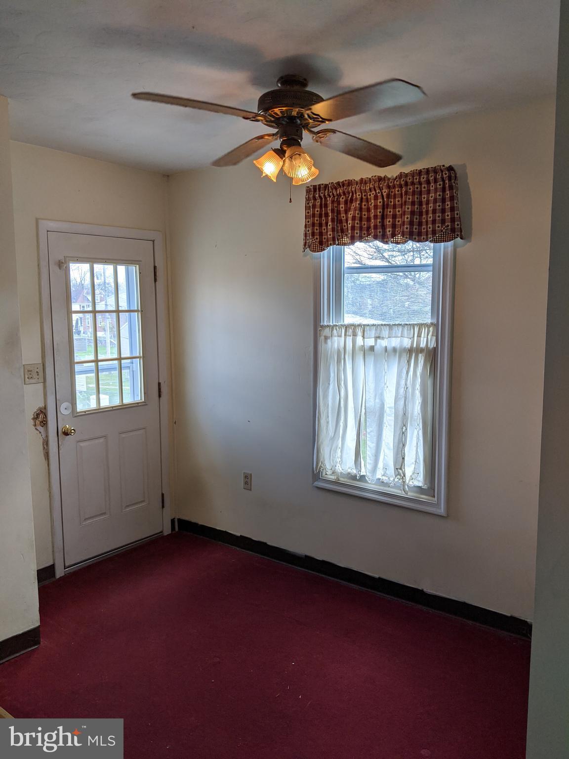 SOUTH HAGERSTOWN - Residential