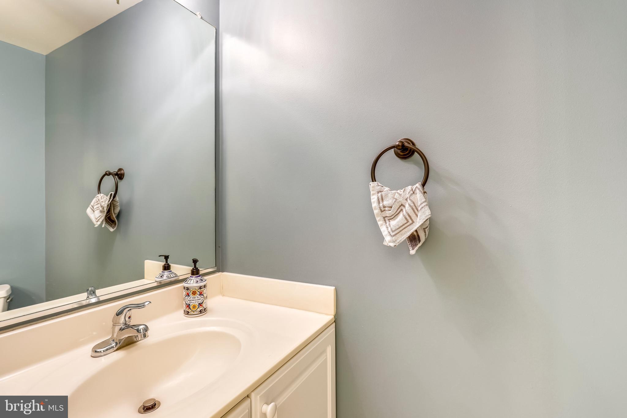 WILLOWS OF POTOMAC - Residential