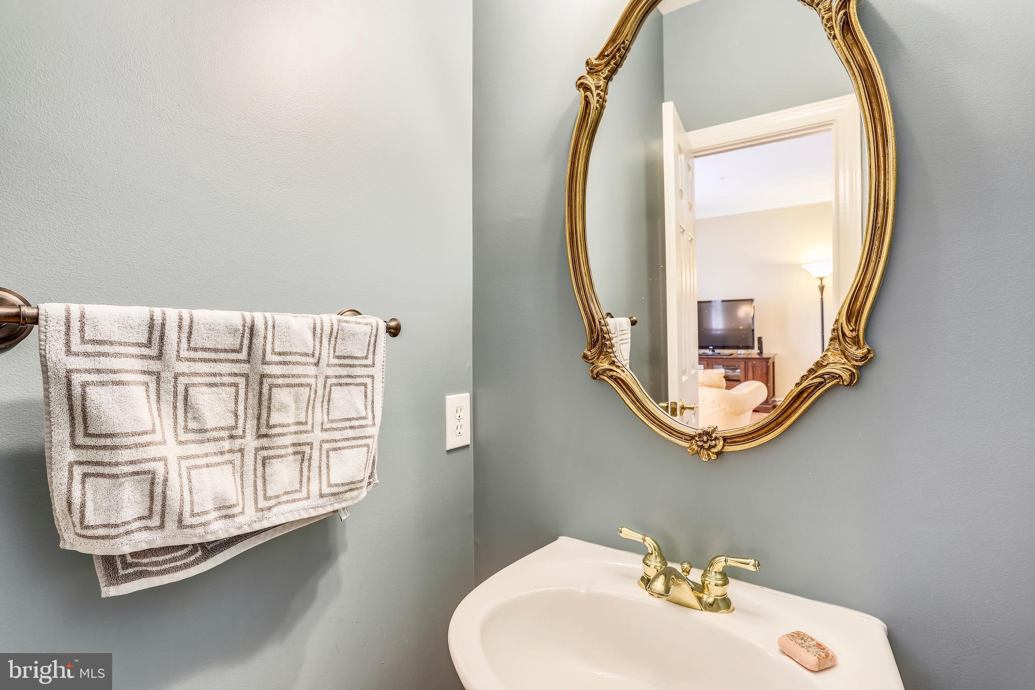 WILLOWS OF POTOMAC - Residential