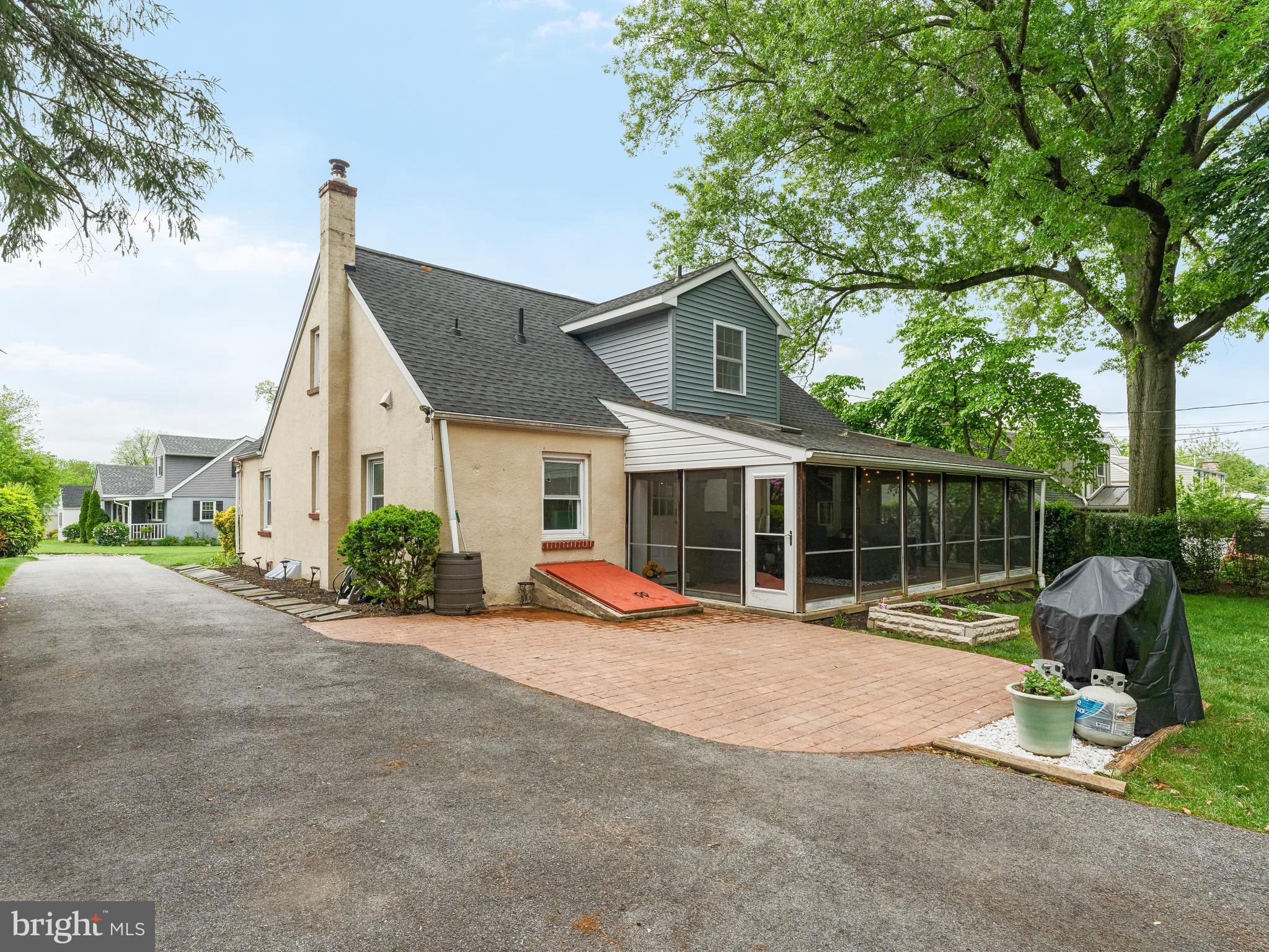 FAIRVIEW PARK - Residential