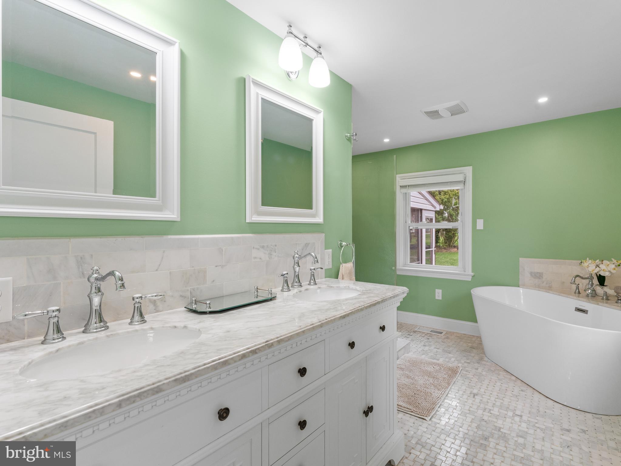 FAIRVIEW PARK - Residential