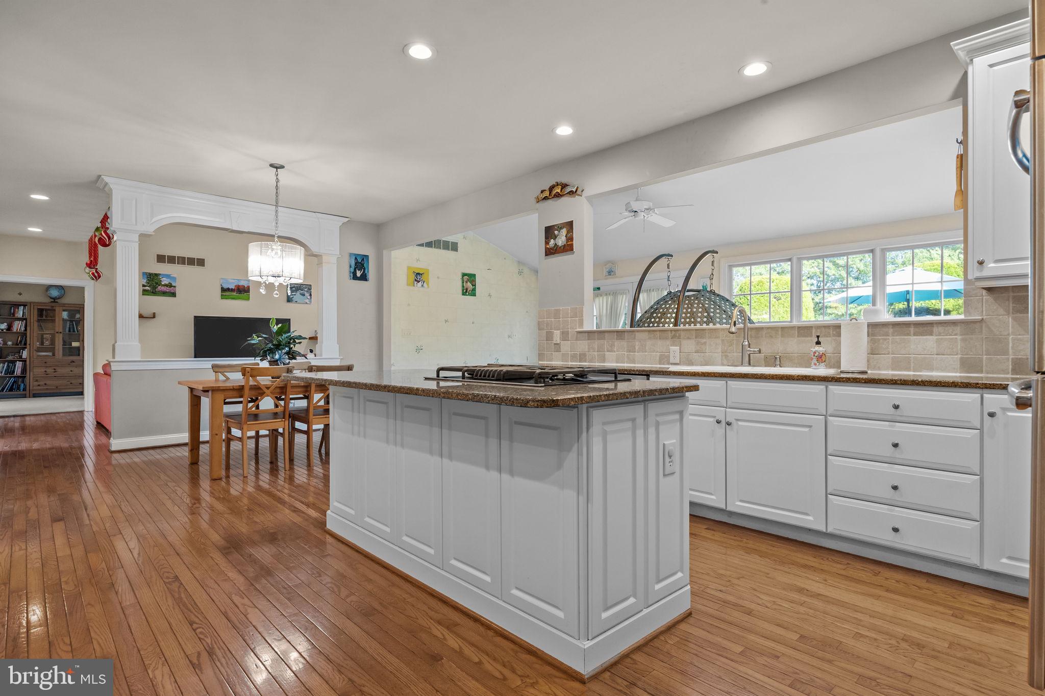 OAKS OF BUCKINGHAM - Residential