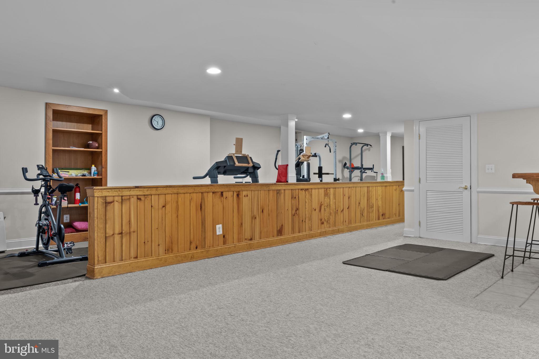 OAKS OF BUCKINGHAM - Residential