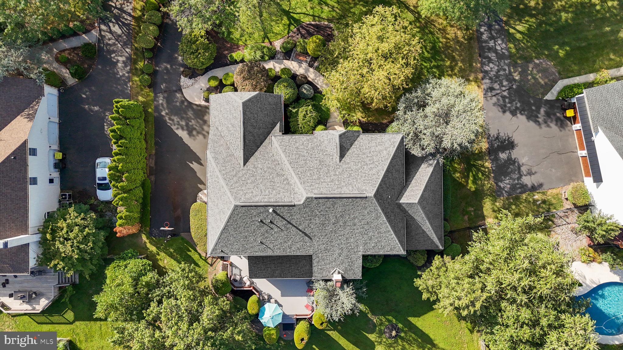 OAKS OF BUCKINGHAM - Residential