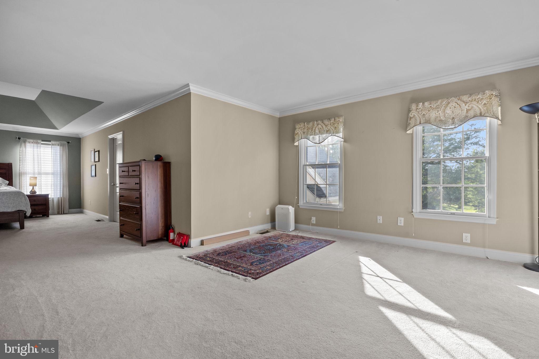 OAKS OF BUCKINGHAM - Residential