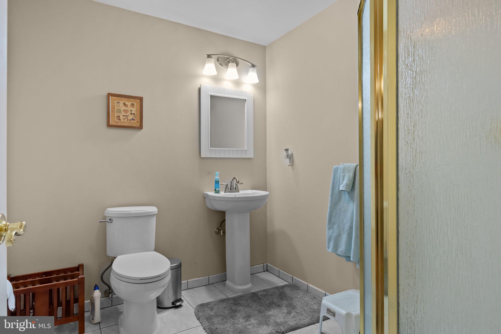 OAKS OF BUCKINGHAM - Residential