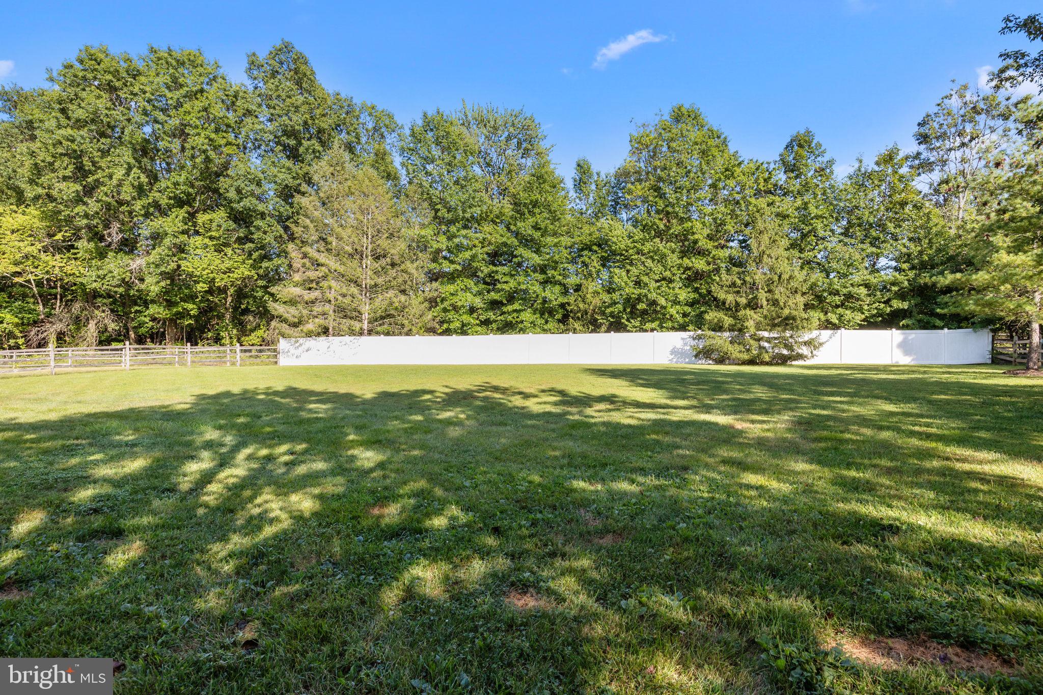 OAKS OF BUCKINGHAM - Residential