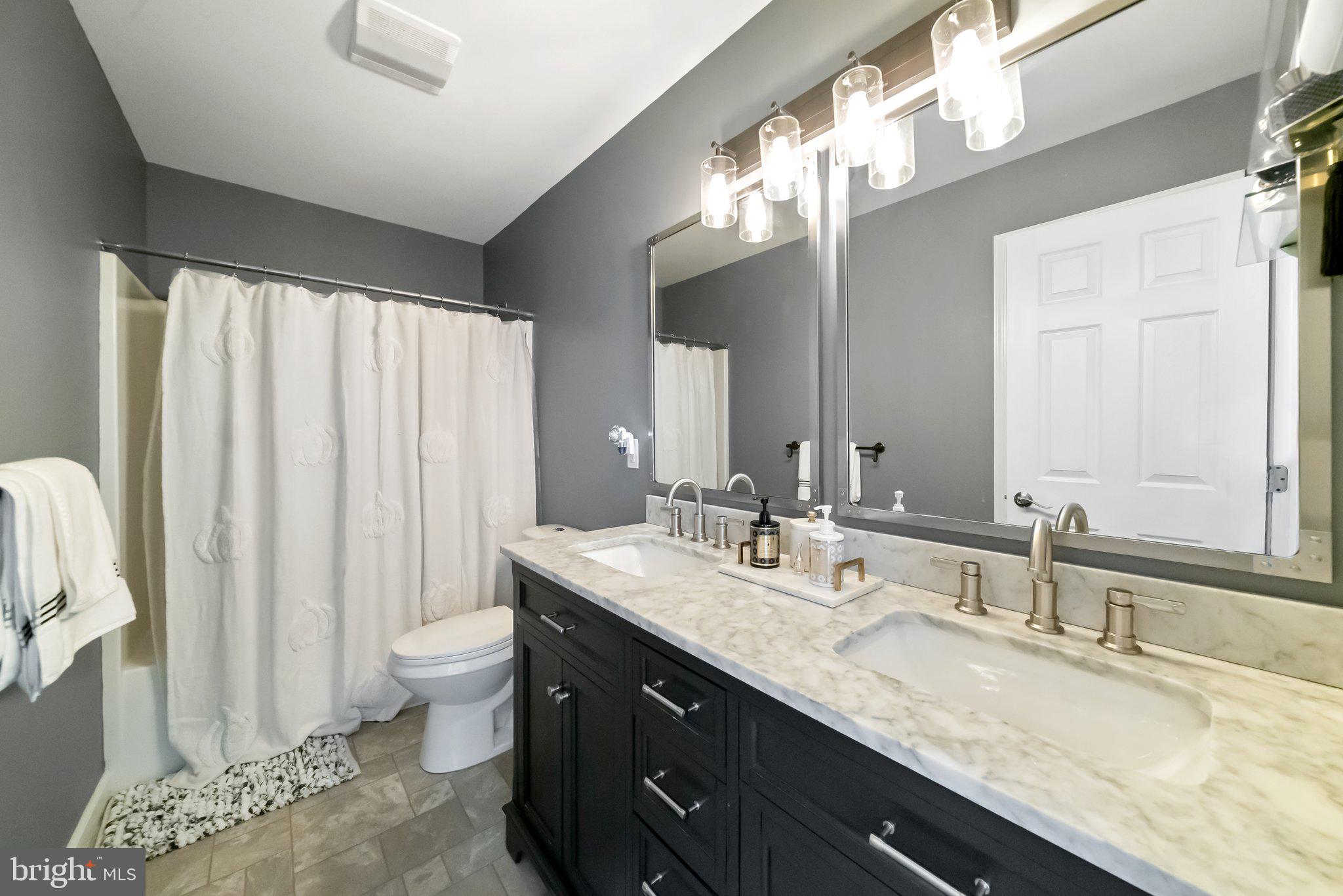 JACOBS RUN - Residential