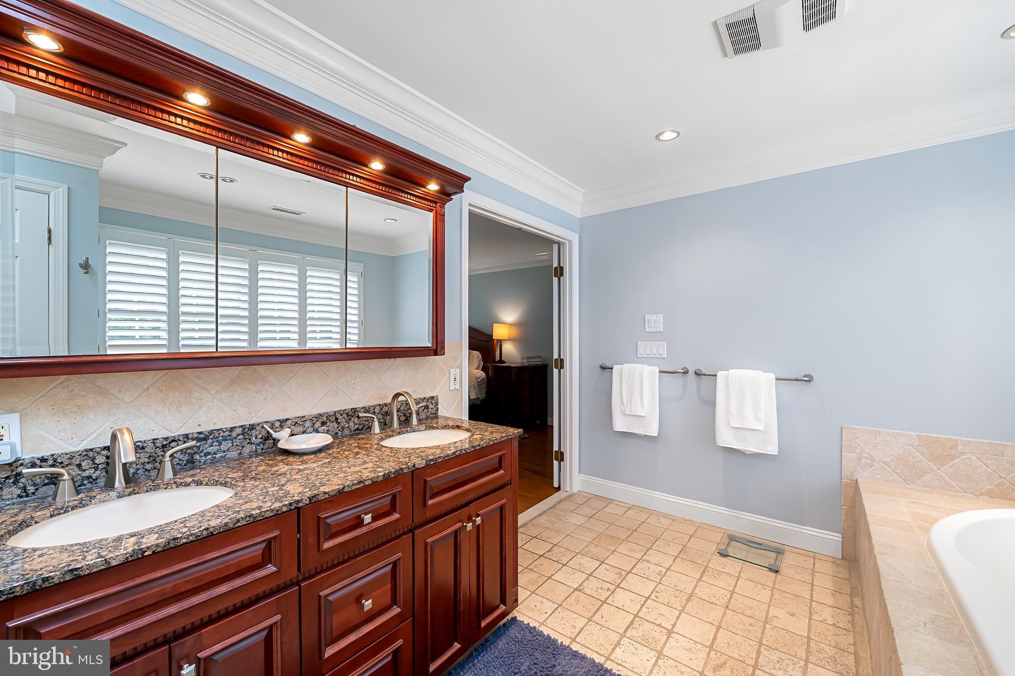 OVERSHOT - Residential