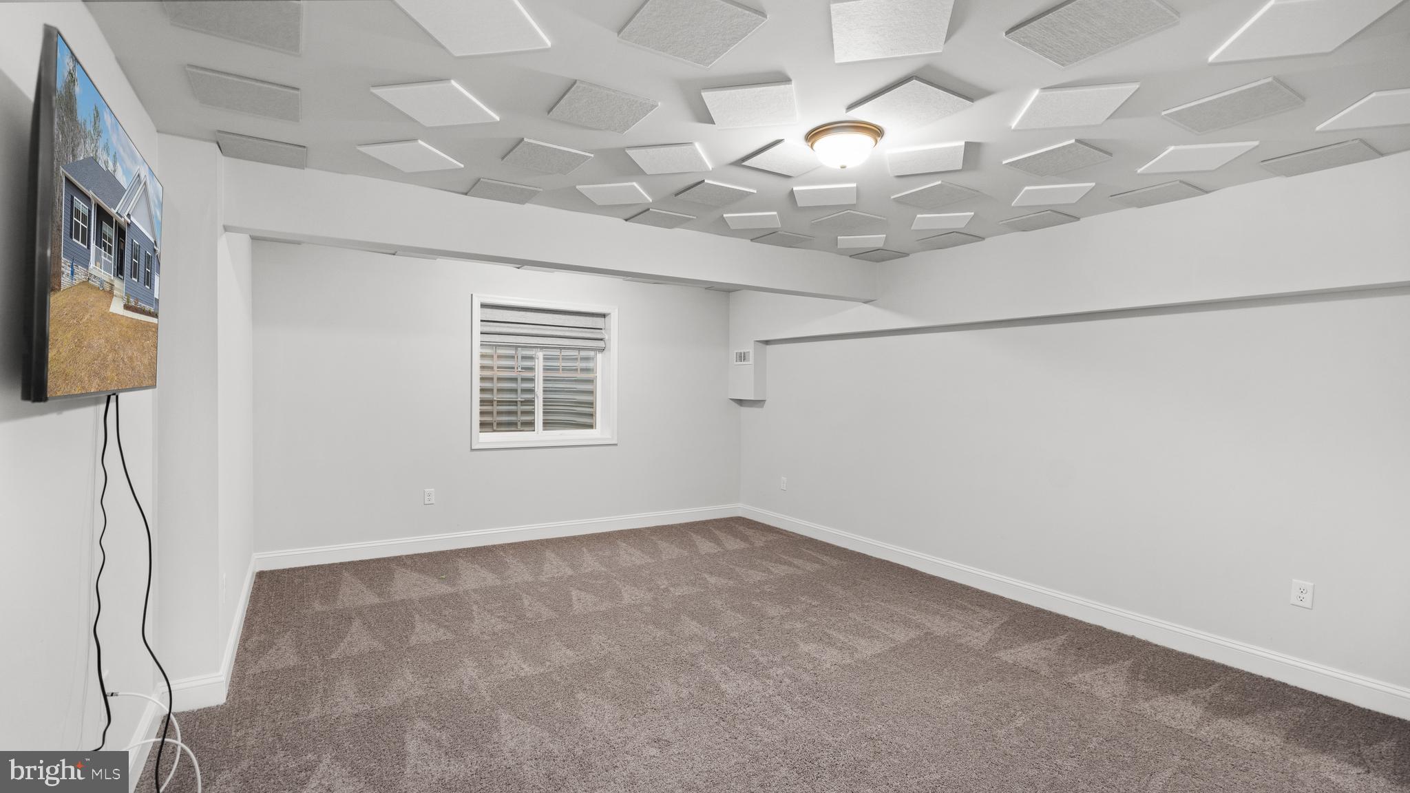 ESTATES OF BUCKINGHAM - Residential