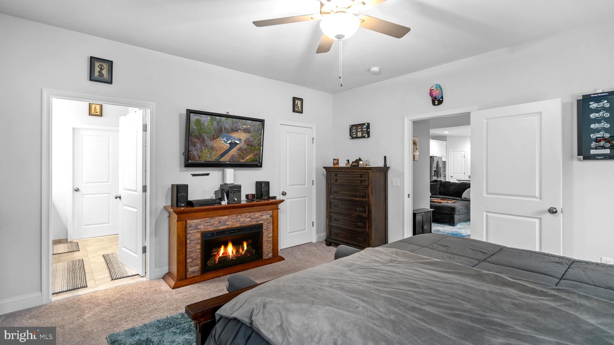 ESTATES OF BUCKINGHAM - Residential