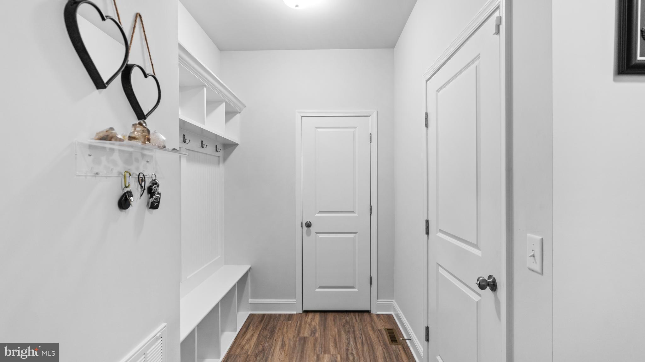 ESTATES OF BUCKINGHAM - Residential