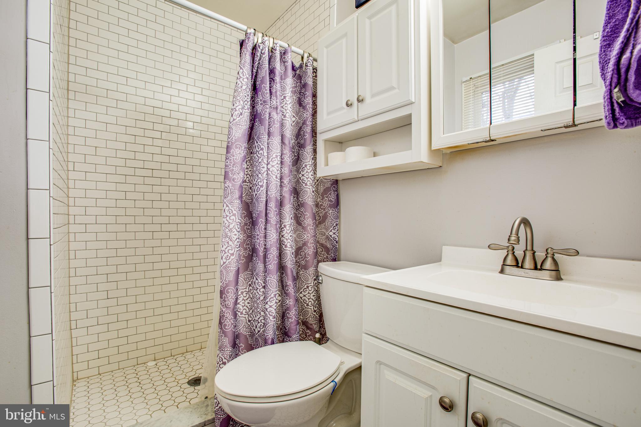 LAKE WILDERNESS - Residential