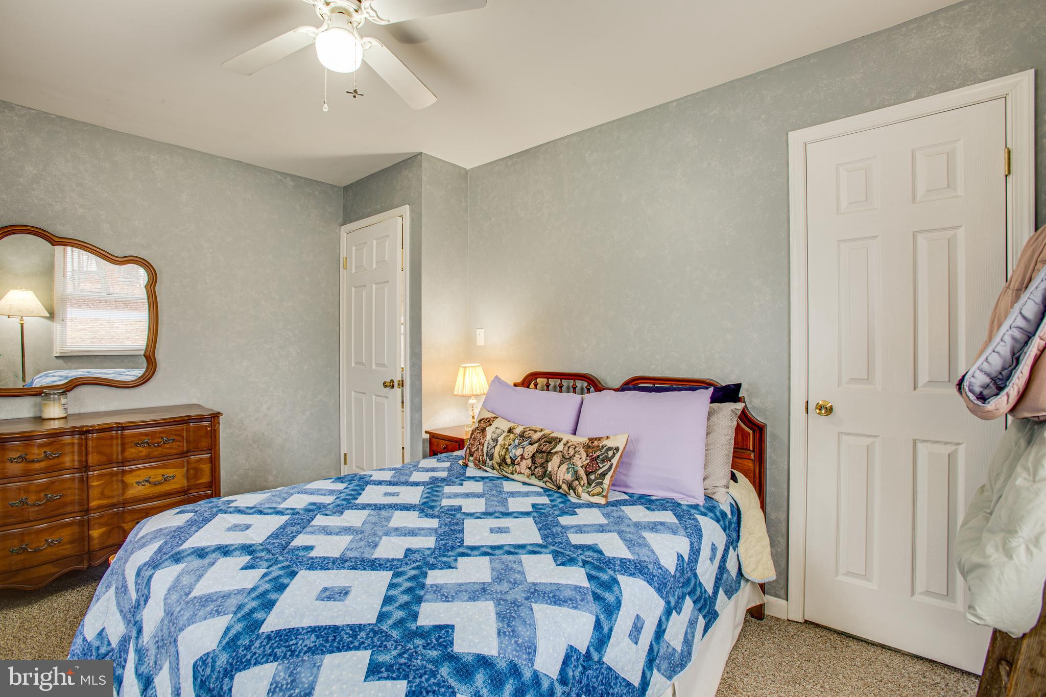 LAKE WILDERNESS - Residential