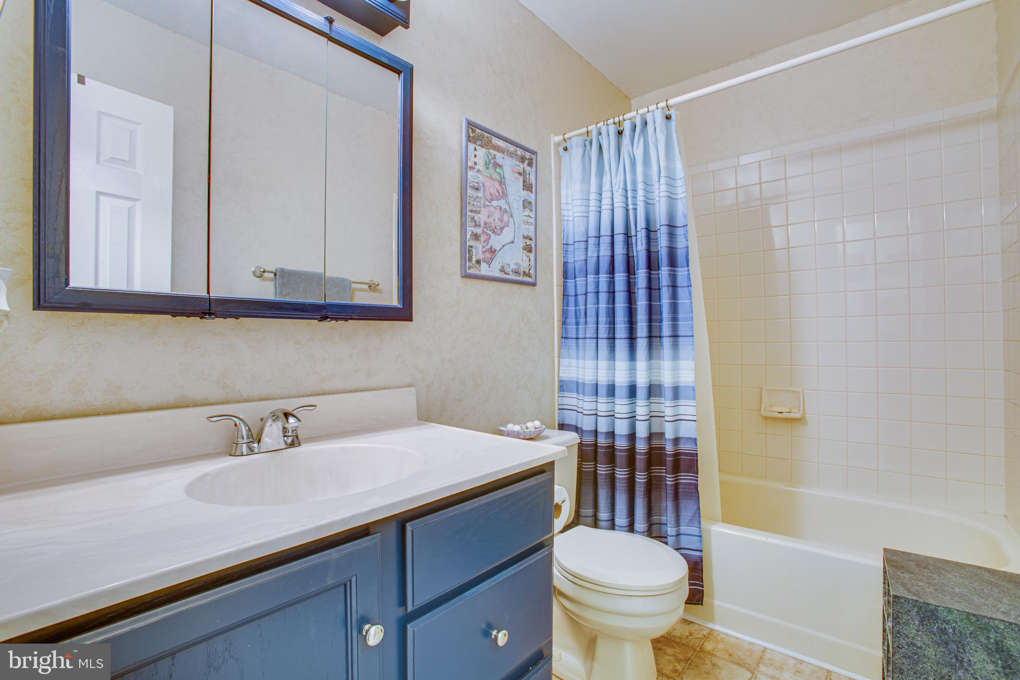 LAKE WILDERNESS - Residential