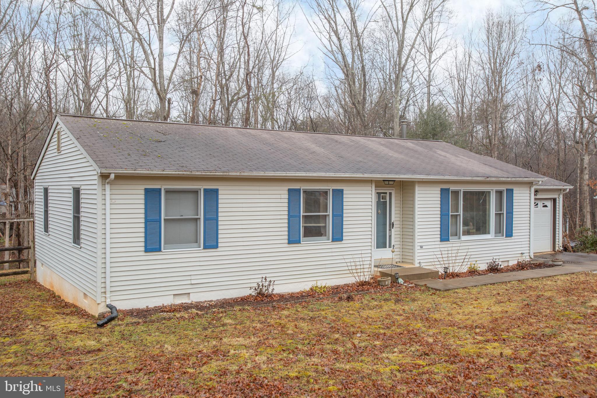 LAKE WILDERNESS - Residential