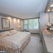 SUTTON TERRACE - Residential