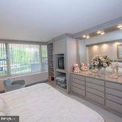 SUTTON TERRACE - Residential