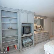 SUTTON TERRACE - Residential