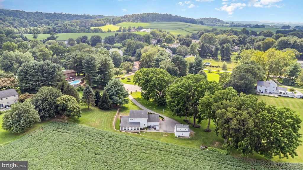 Photo of 4 Teepee Circle, CONESTOGA, PA 17516 (MLS # PALA2072192)