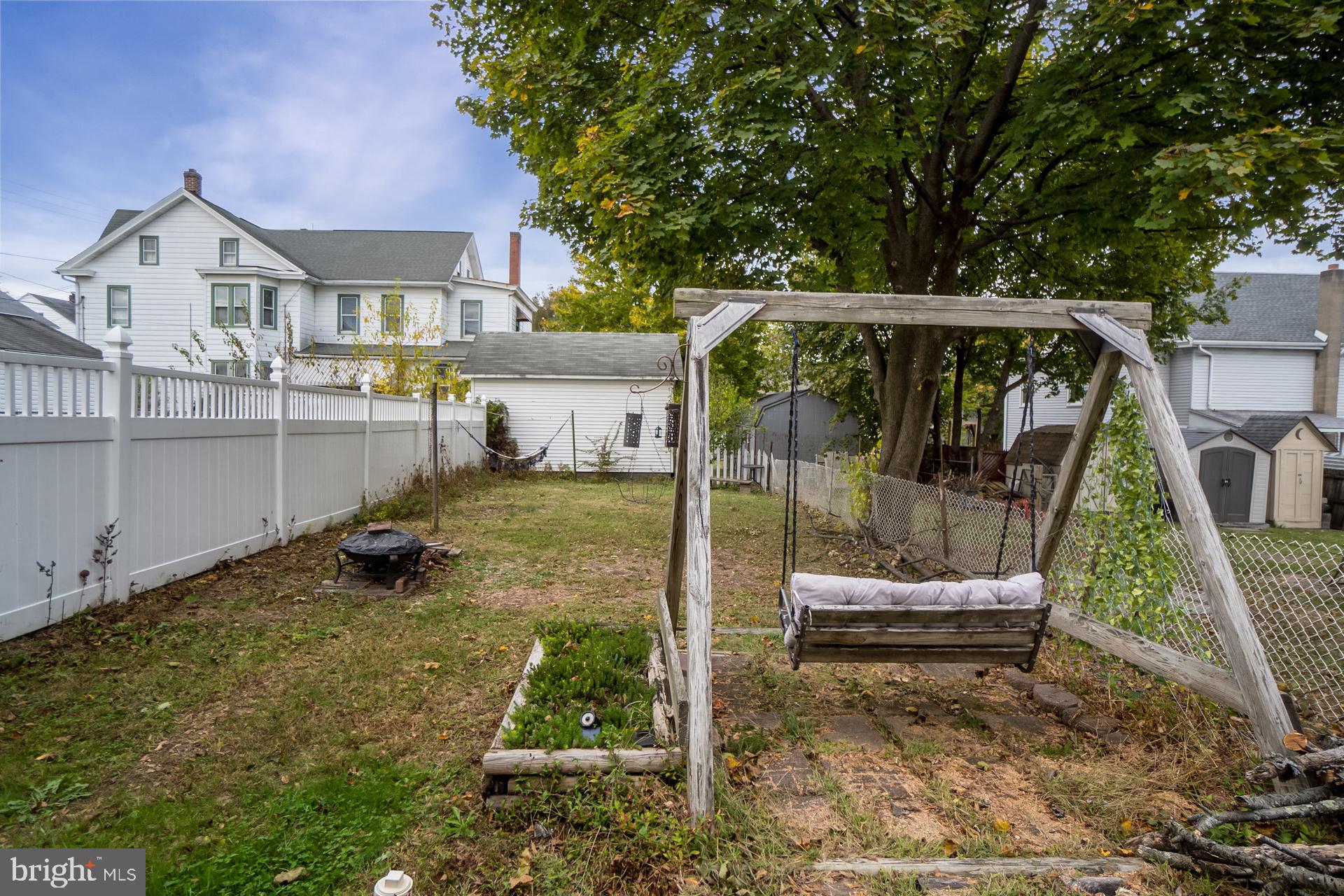 NONE AV AILBLE - Residential