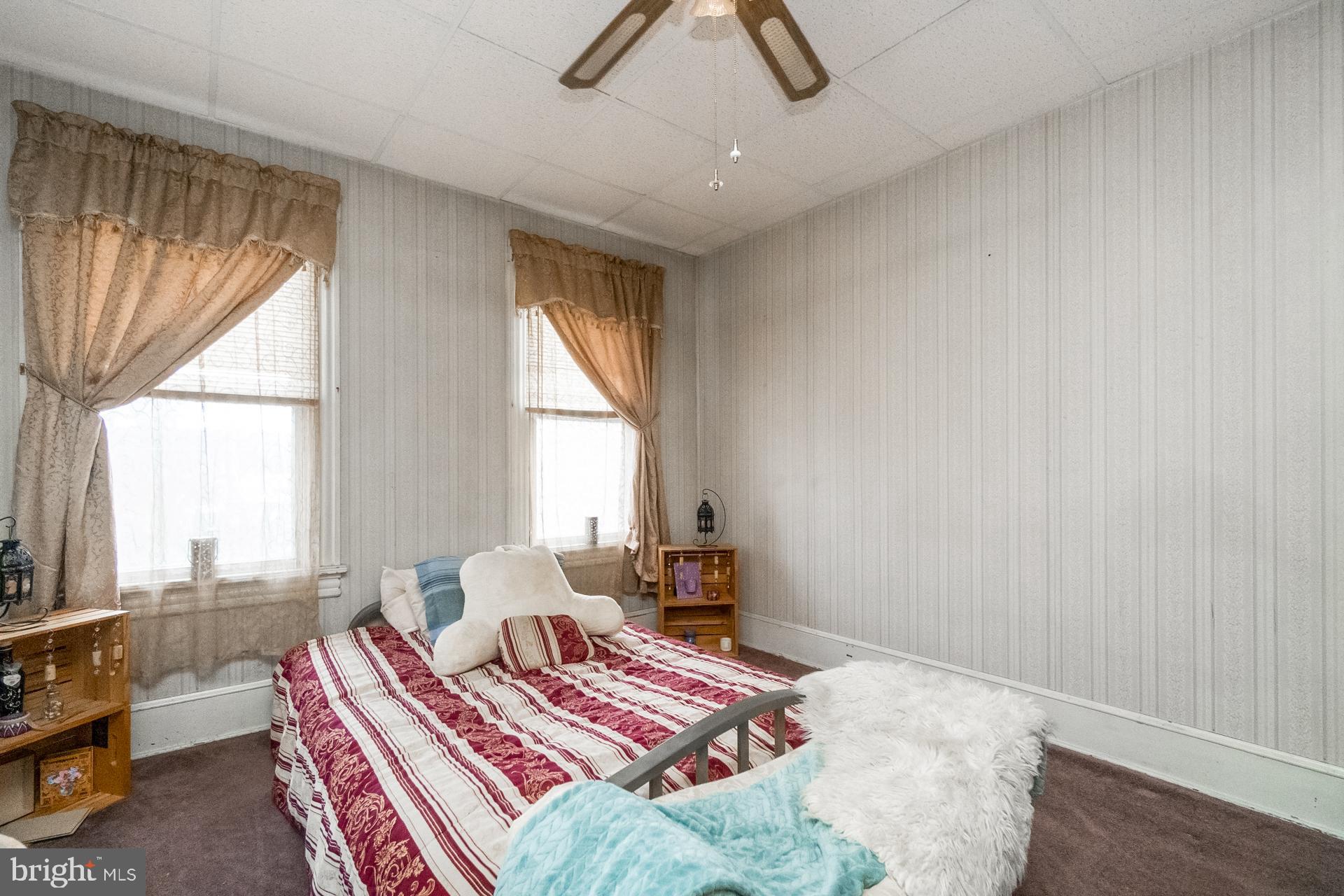 NONE AV AILBLE - Residential