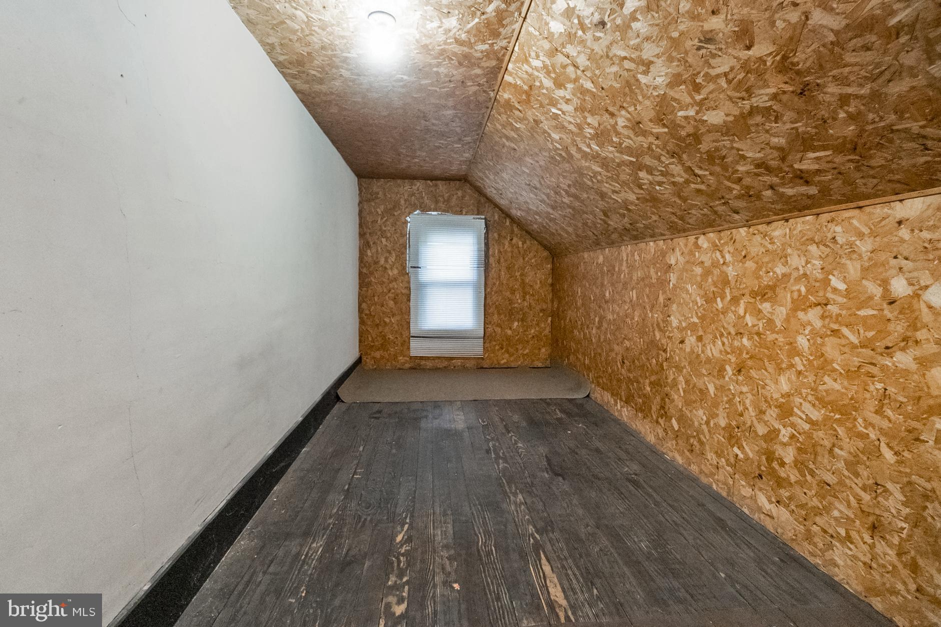 NONE AV AILBLE - Residential