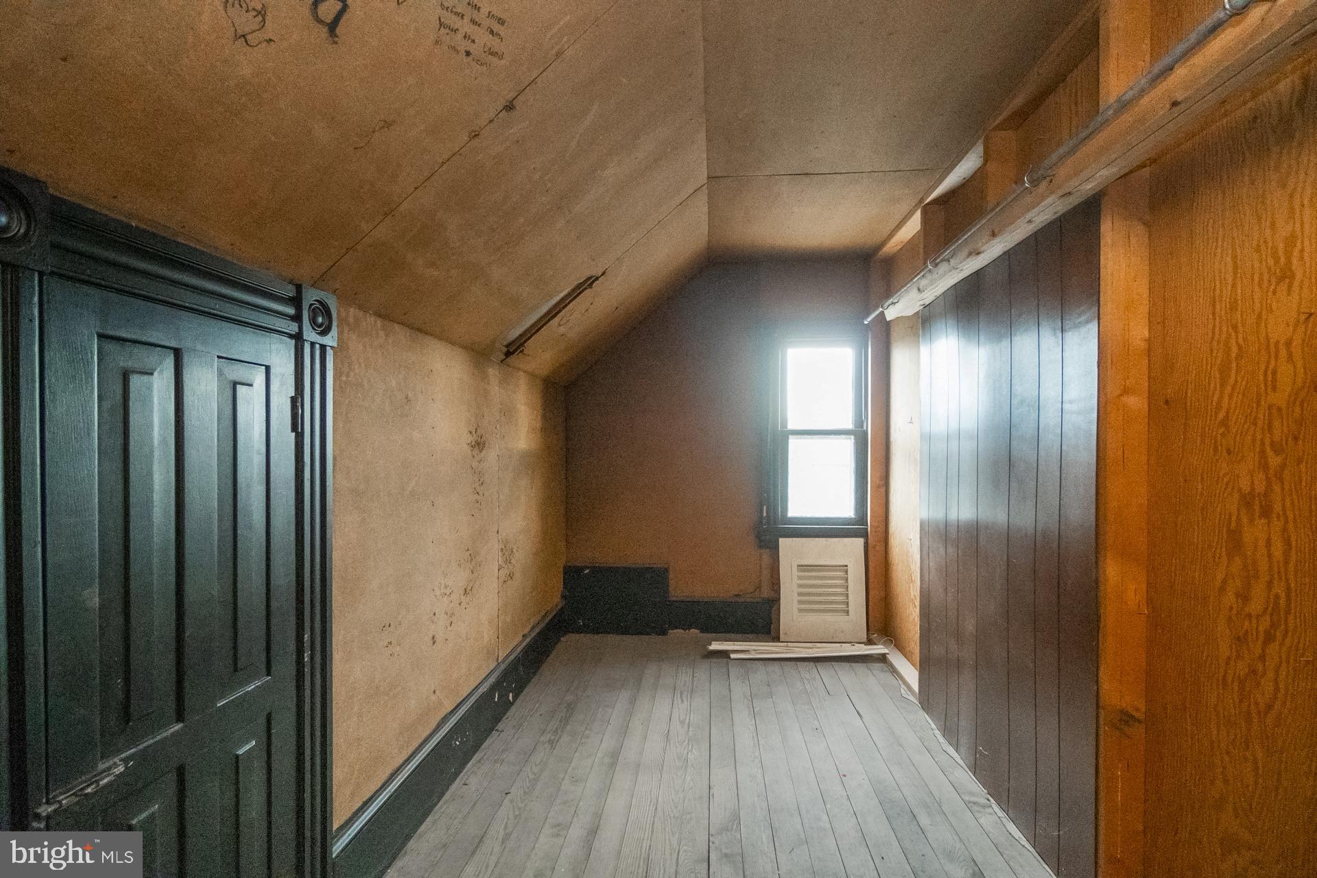 NONE AV AILBLE - Residential