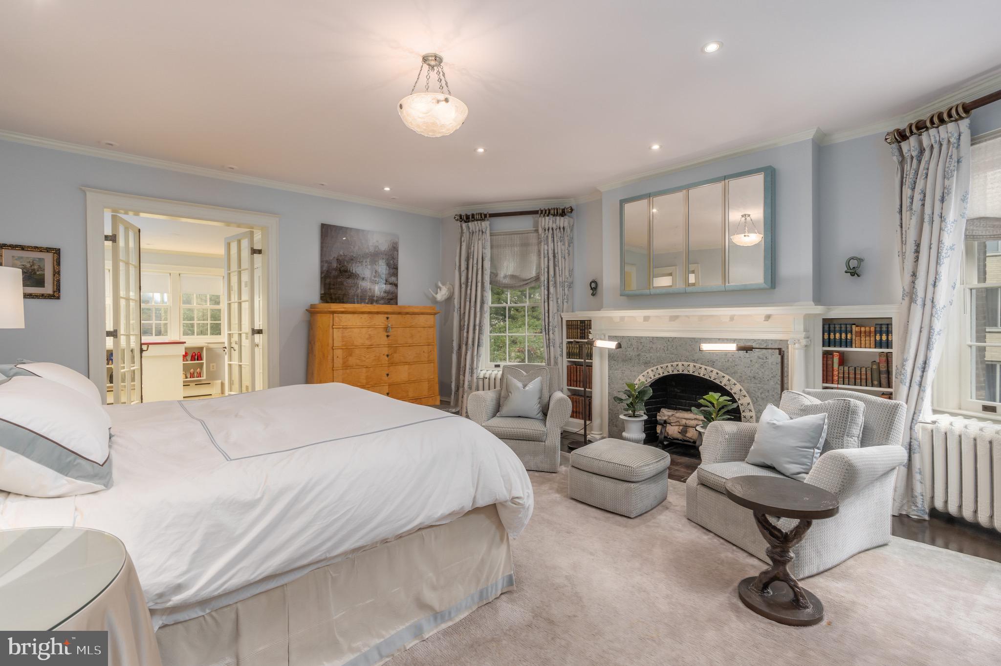 WOODLEY PARK - Residential