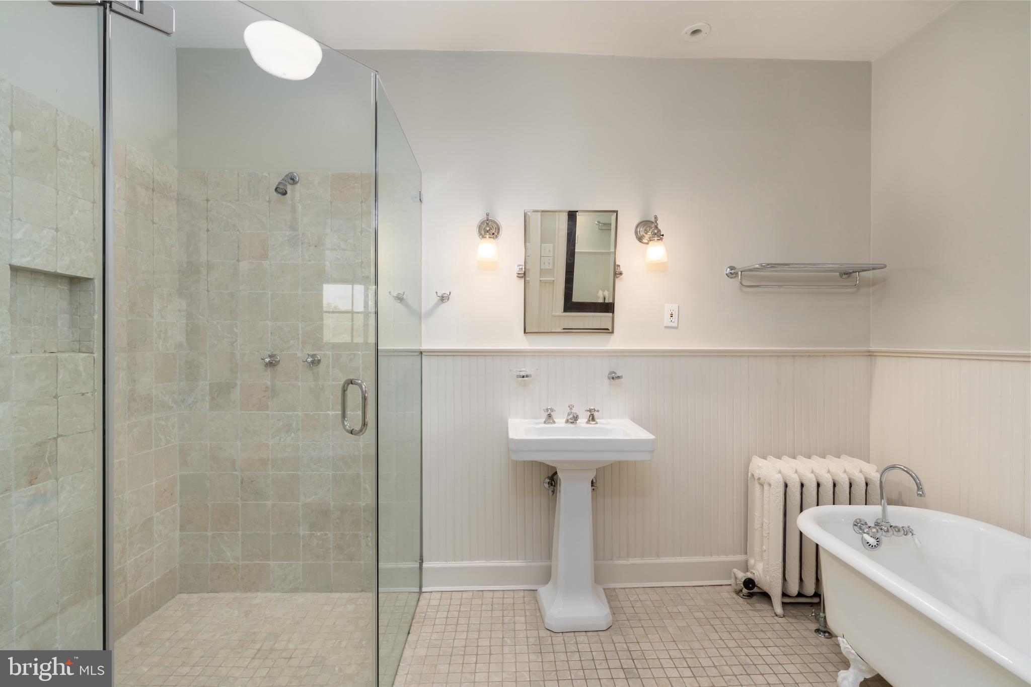 WOODLEY PARK - Residential