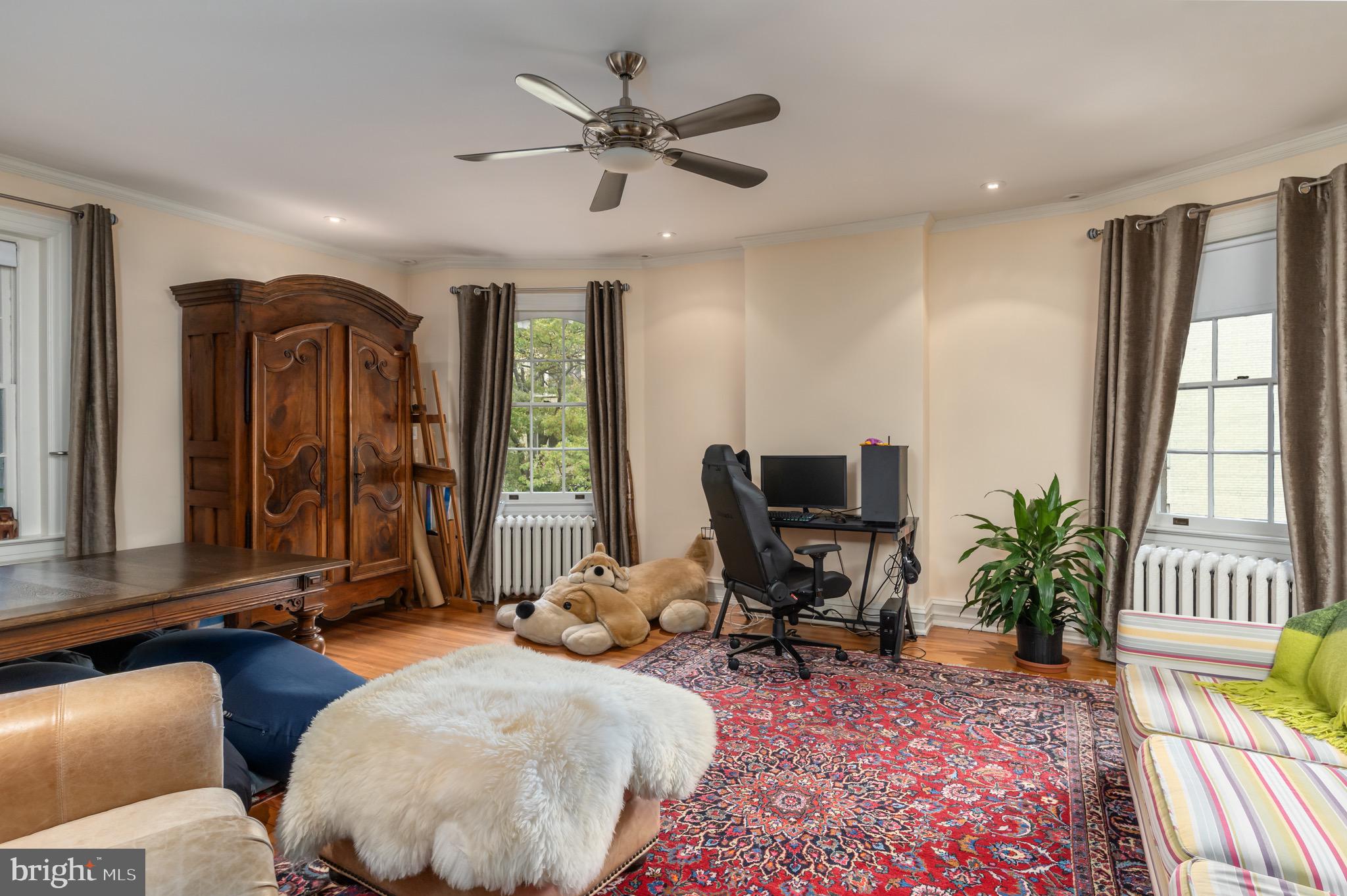 WOODLEY PARK - Residential