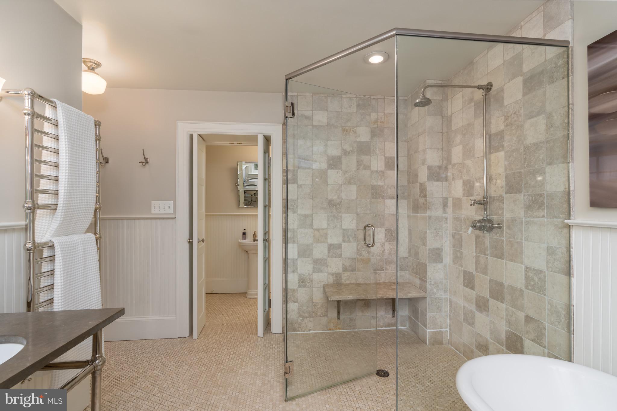 WOODLEY PARK - Residential