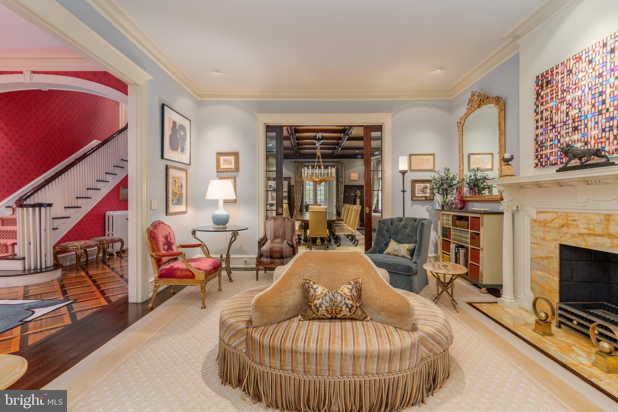 WOODLEY PARK - Residential