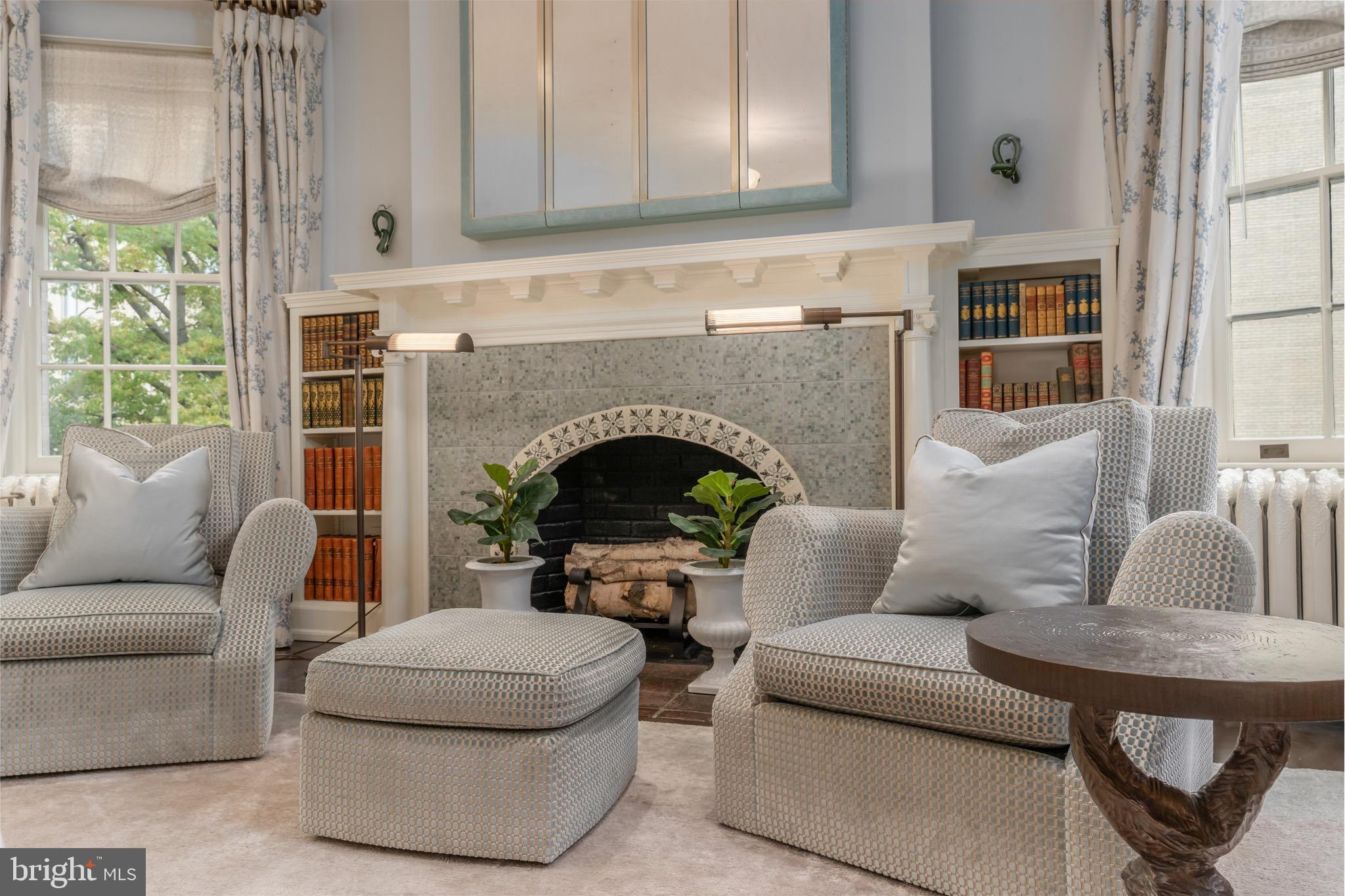 WOODLEY PARK - Residential