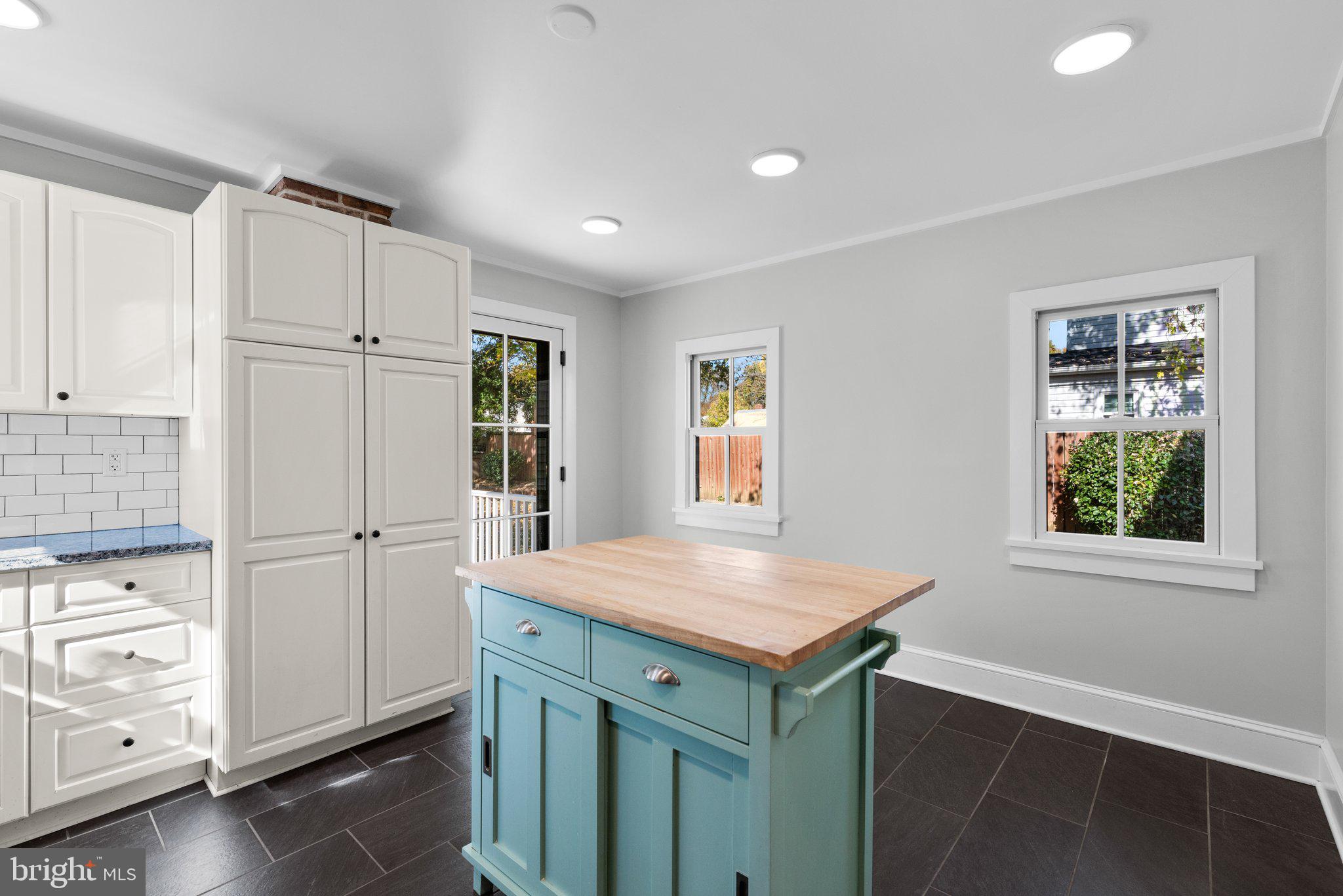 TALBOTT ESTATES - Residential